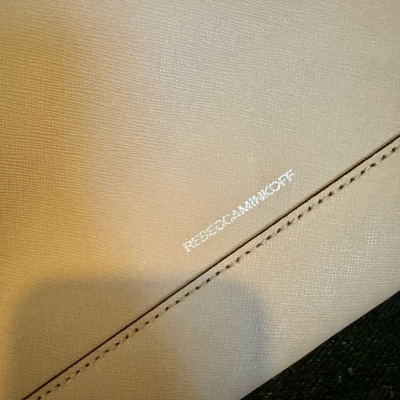 Rebecca Minkoff Nude Envelope Clutch w/ Zipper Trim - Picture 5 of 6